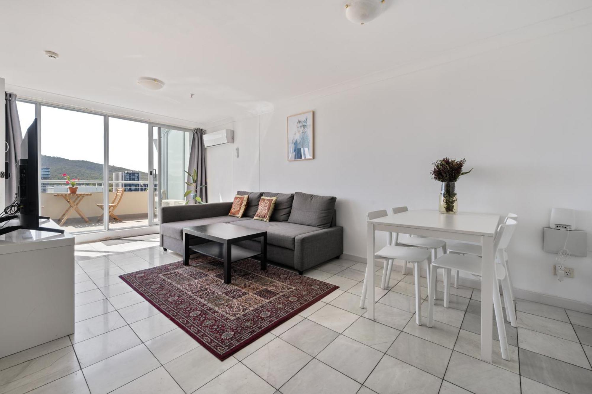 Dana-Private Room In A Shared Duplex Apartment -1 Canberra Exterior photo